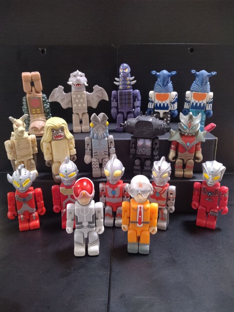 タイニビッツ ウルトラマンシリーズ 17体セット