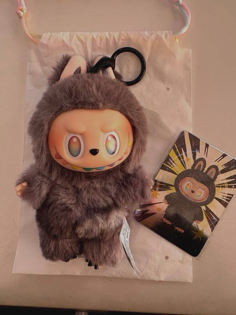 正規品 POP MART Big into Energy ラブブ　シークレット