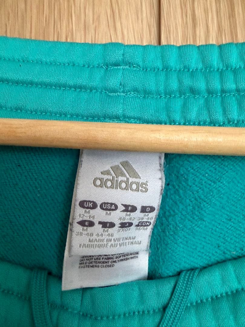 Adidas トラックスーツ