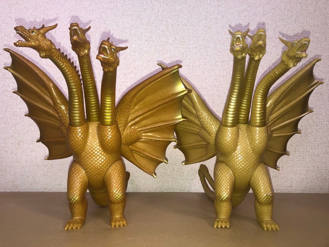キングギドラ ゴールドフィギュア⭐️レア色違い⭐️貴重な2本つの⭐️歴代怪獣ボックス版