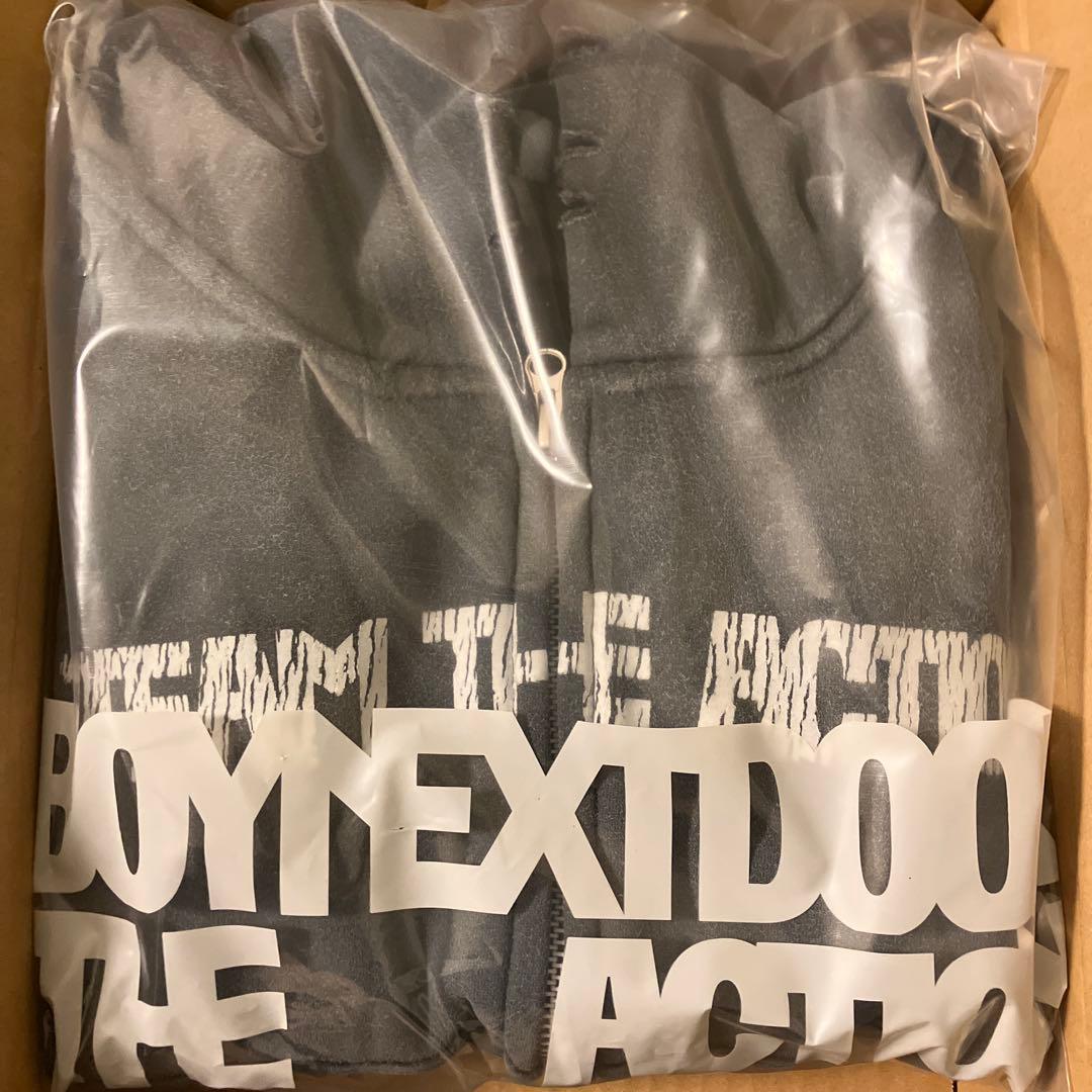 Boynextdoor パーカー　[The Action]