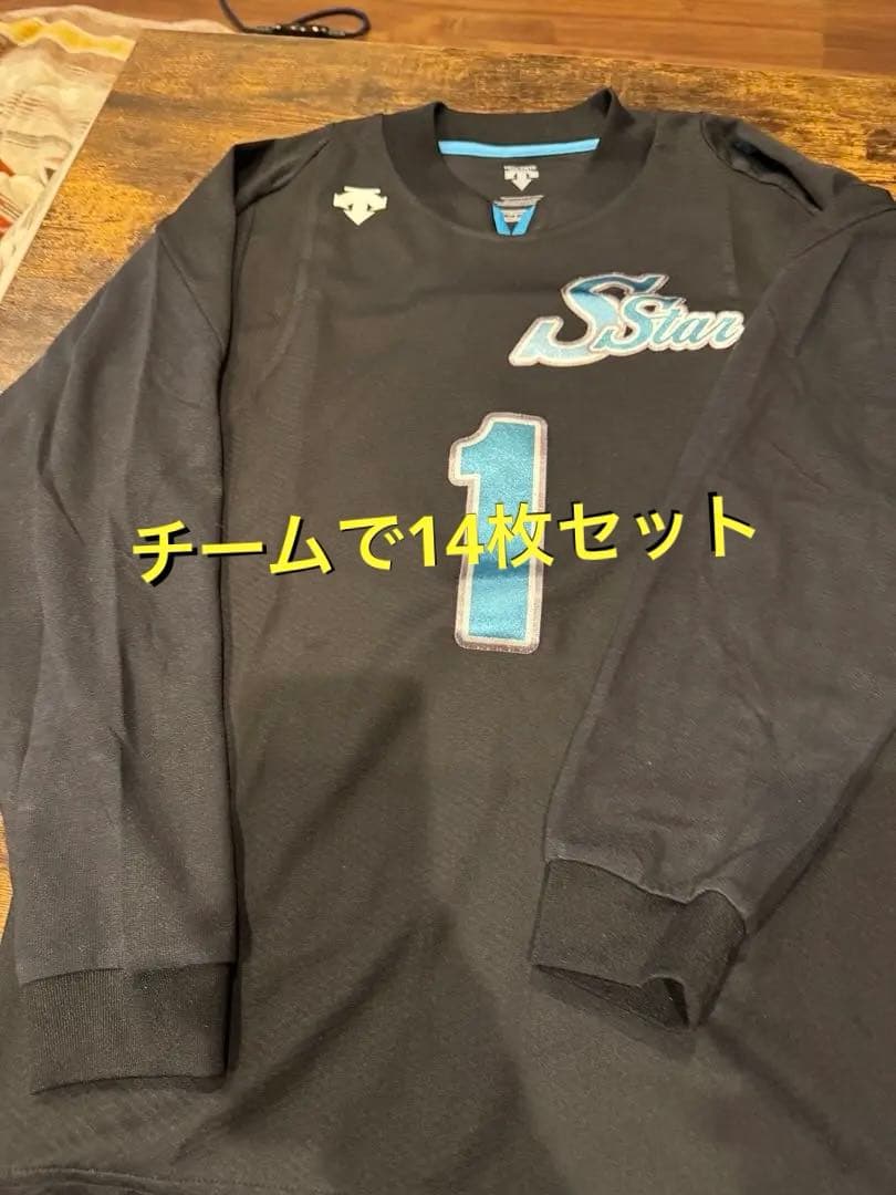 大幅値下げ　14枚バレーボールユニフォーム長袖