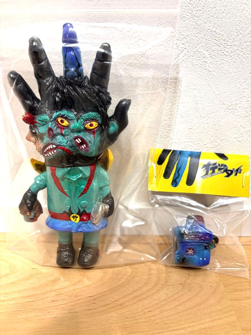 ミライロウマンドウ サケビのオ手伝イ 三期 No.1 希少 ソフビ デビルマン