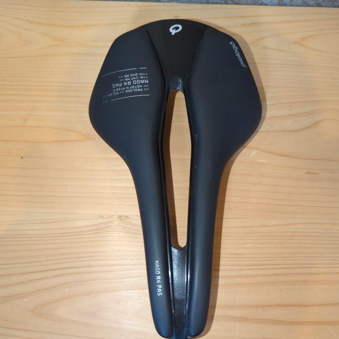 プロロゴ　prologo NAGO ナゴ R4 PAS TIROX