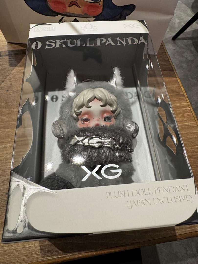 RYO4　POPMART SKULLPANDA XG スカルパンダ