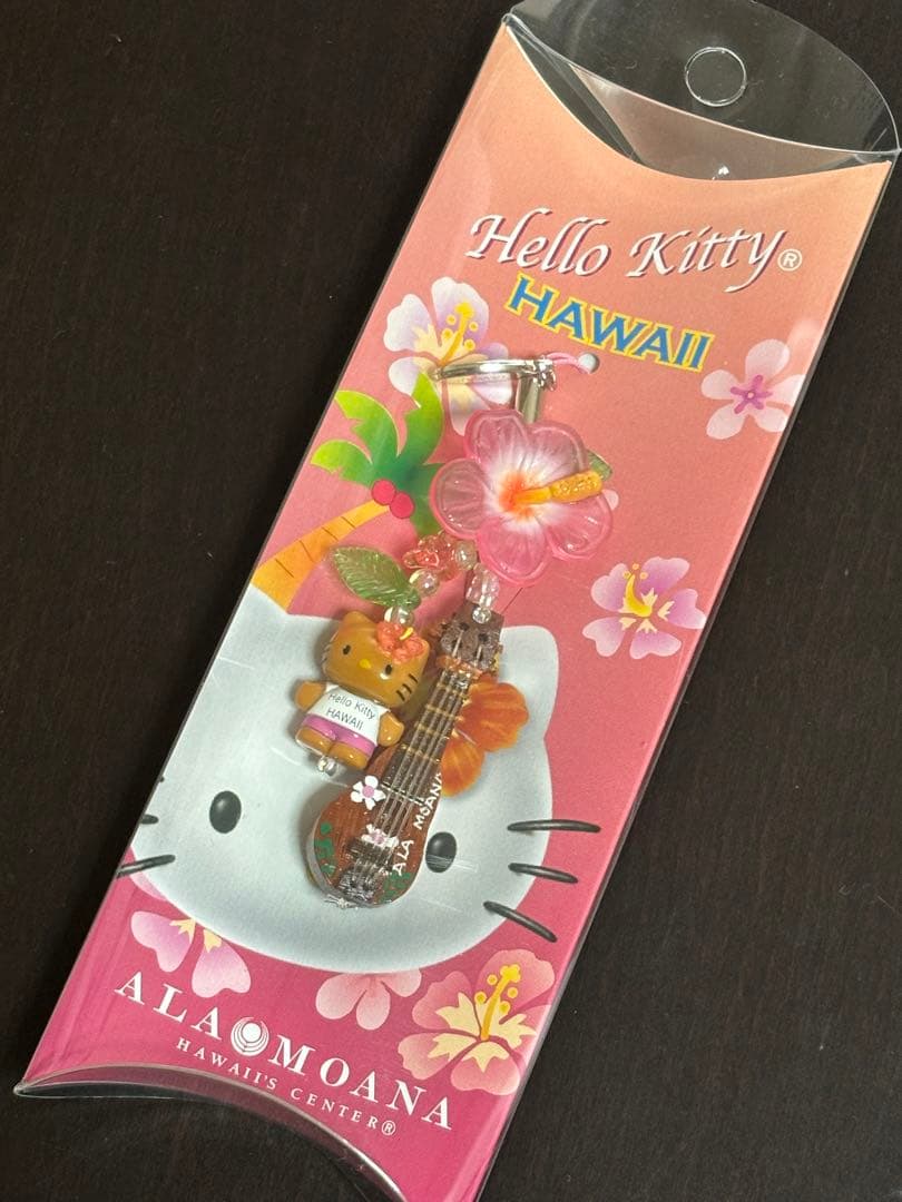 激レア ハローキティ ハワイ限定 ストラップ 日焼け ウクレレ ハイビスカス