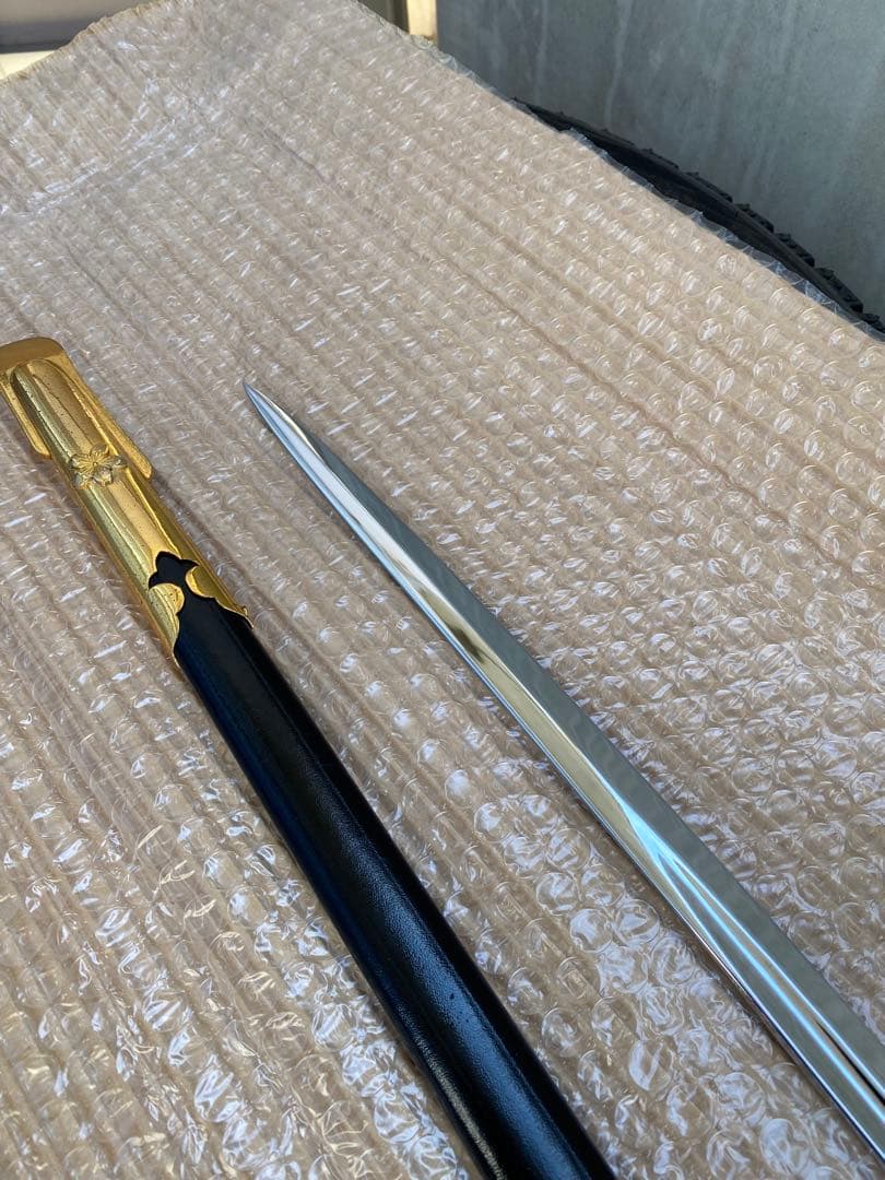 防衛大学校指揮刀？　儀礼長剣　模造刀　サーベル　軍刀