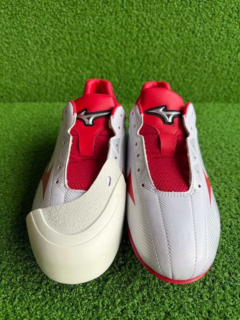 ミズノ　野球スパイク 28.0cm 赤×白 美品 軽量モデル　新品未使用　P革付