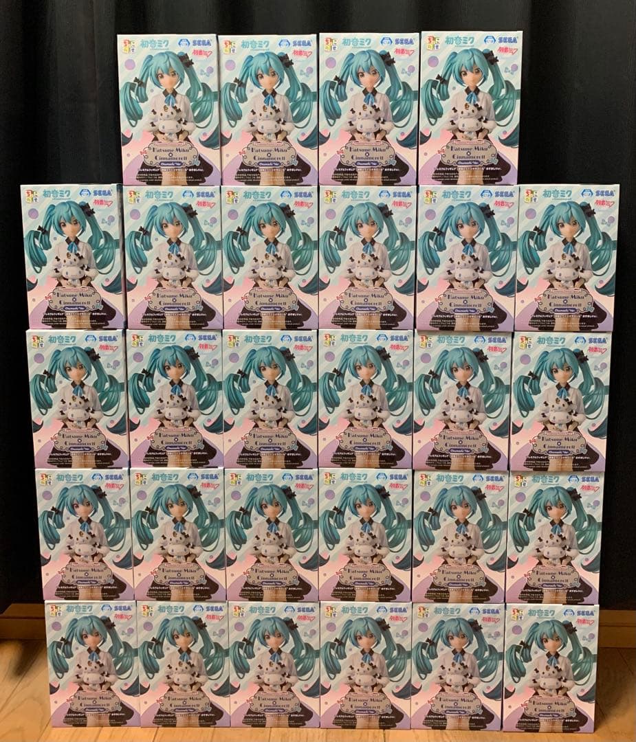 初音ミク × シナモロール ちょこのせ フィギュア おすましVer. 28個