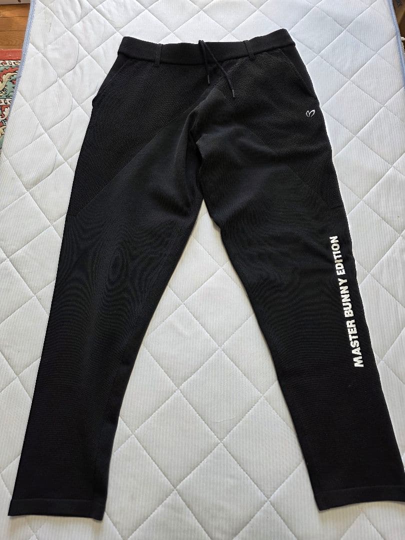 M5 プロフ必読様新品同様マスターバニージョガーパンツ５