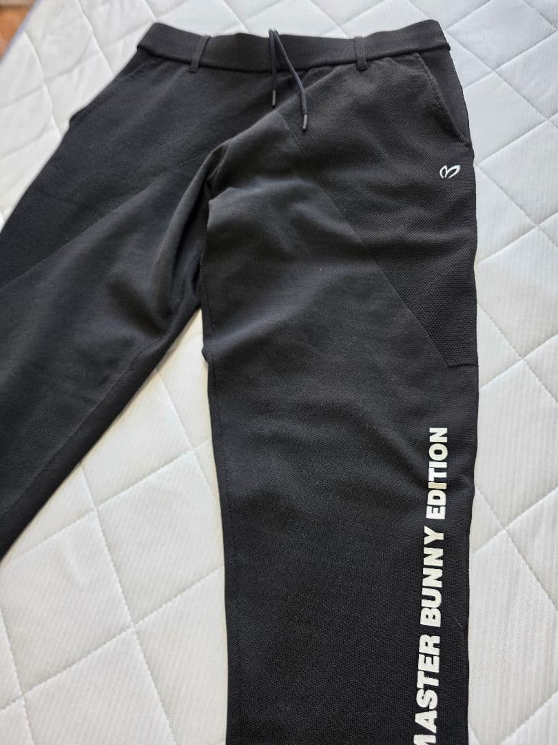 M5 プロフ必読様新品同様マスターバニージョガーパンツ５