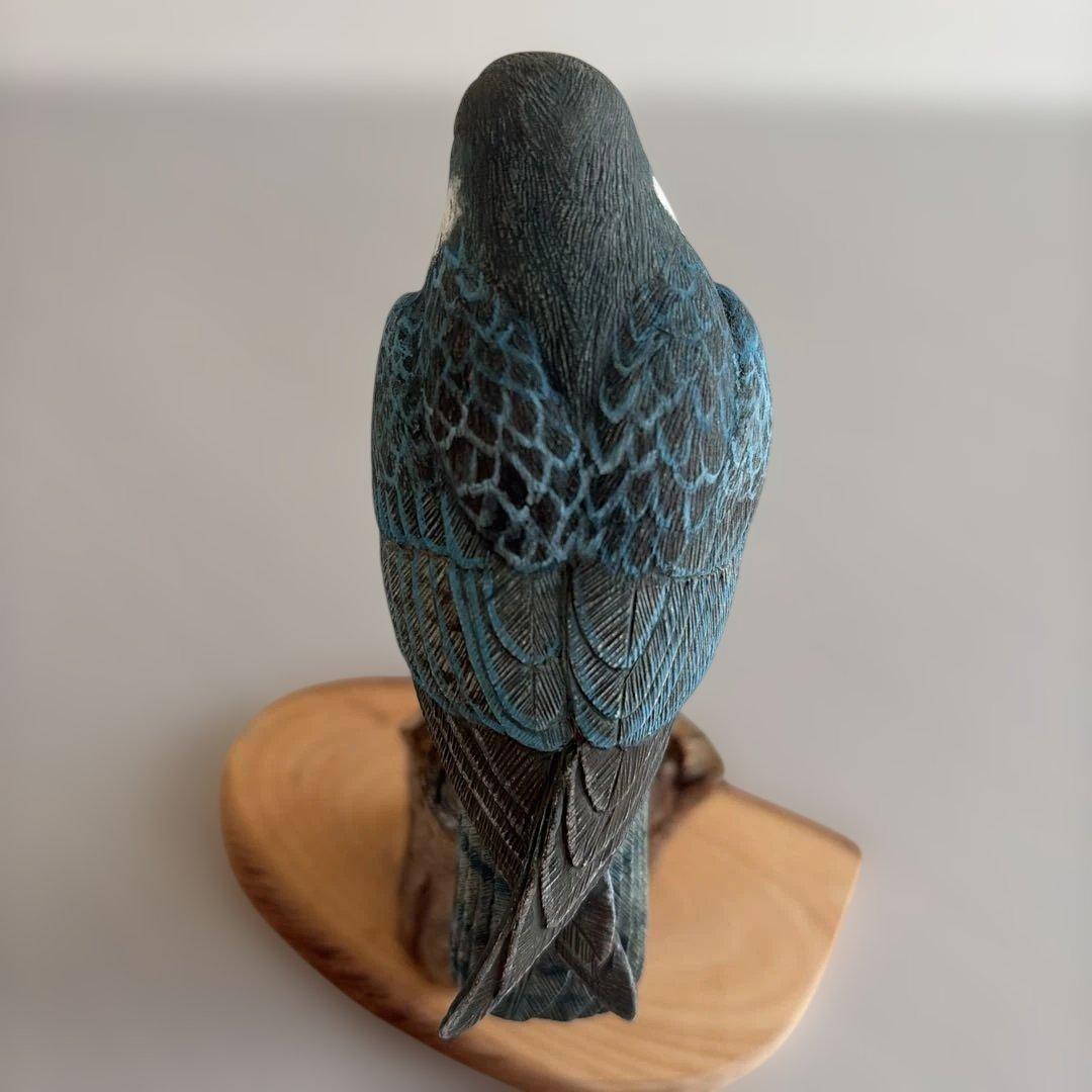 ハヤブサ (隼) 木彫りの野鳥　野鳥彫刻　バードカービング 　　　　　リアル野鳥