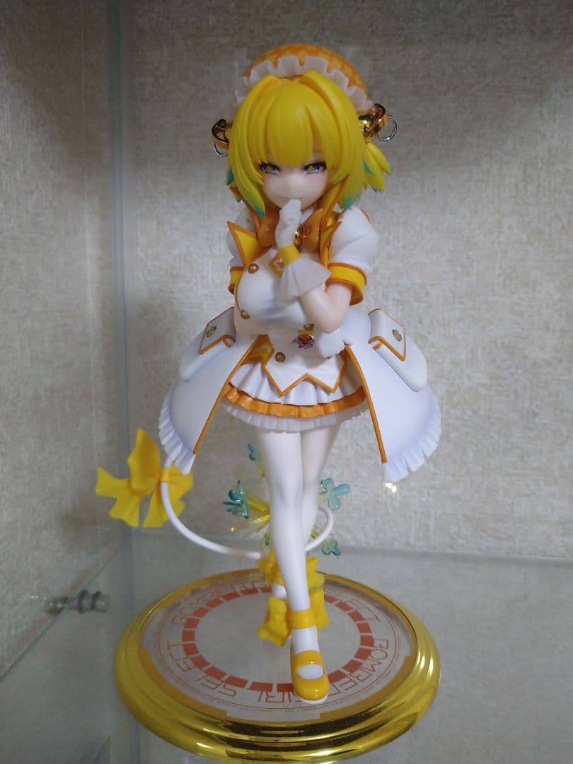 ボンバーガールレインボー　パイン1/7フィギュア