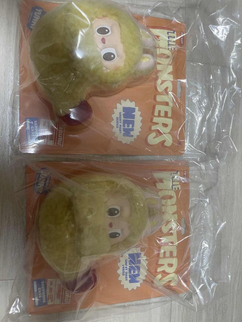 MONSTERS ぬいぐるみ イエロー 2個セット