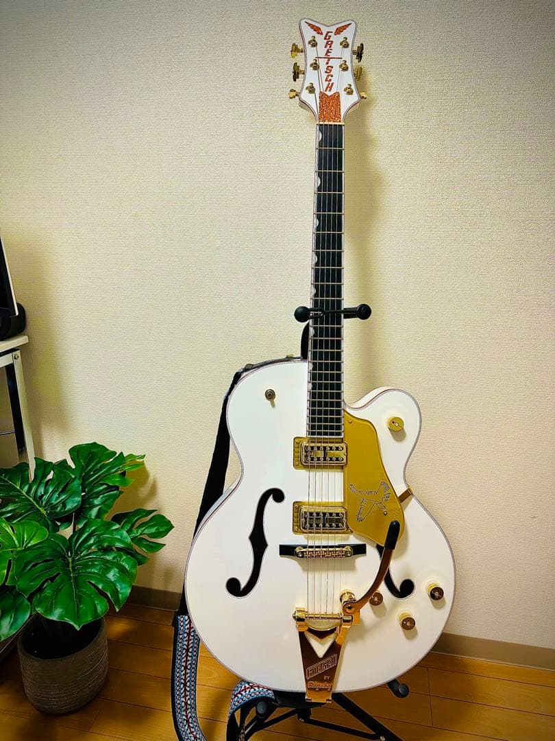 極美品GRETSCH white falcon 2025年製(値段ありさん専用)