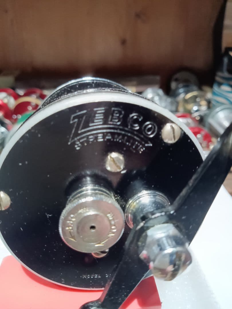 ゼブコストリームライト　ダイレクトリール