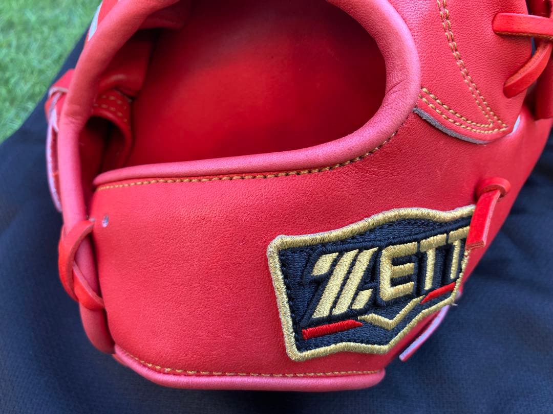 新品　プロステイタス　日本製　硬式　内野　サイズ4 ZETT グローブ