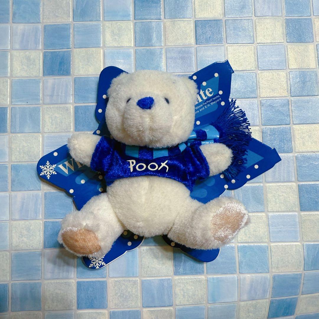 ディズニーストア　ウィンターホワイト　足が動く　くまのプーさん　激レア