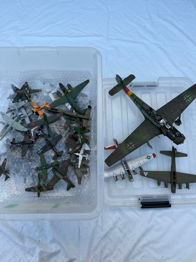 戦闘機、戦車プラモセットまとめて