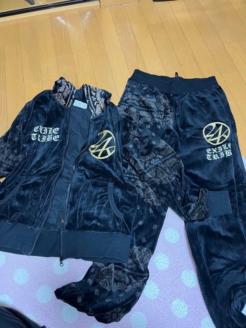EXILE TRIBE ベルベットスウェットセット M