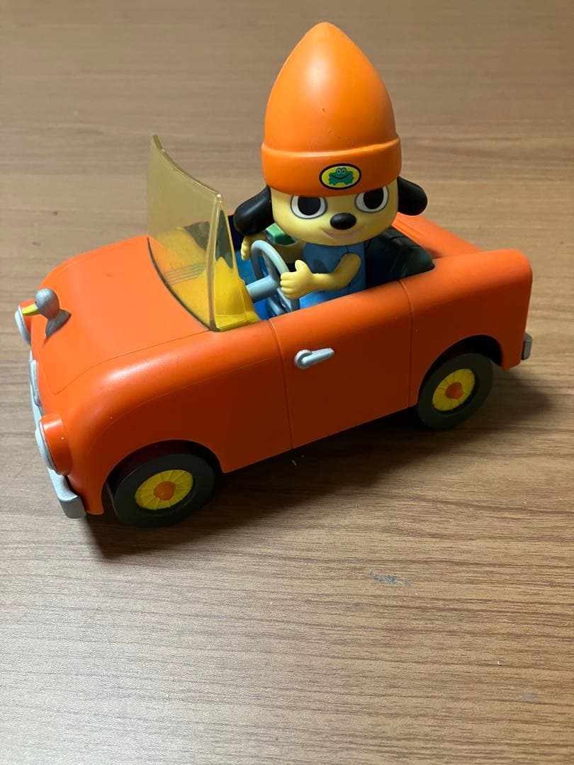 パラッパラッパー☆レッツドライブ☆タカラ フィギュア　動きます