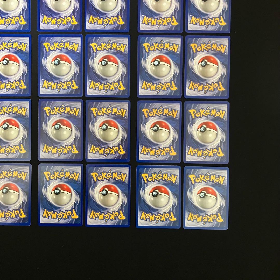 J0725】　ポケモンカード英語版　　　　24枚まとめ売り