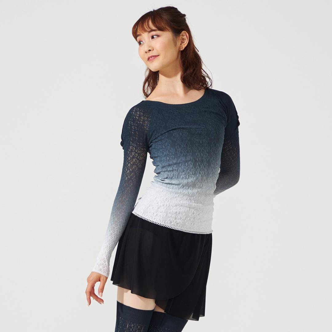 【新品】グラデーションクルーニットトップ 長袖 ノーソーイングニット チャコット