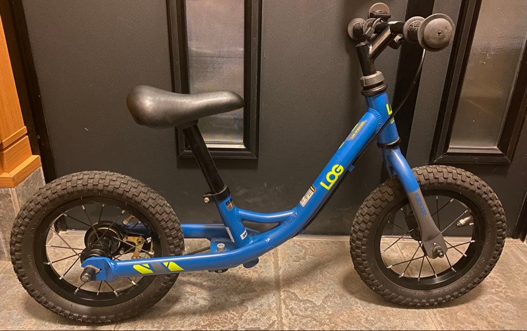 LOG バランスバイク 12インチ 青