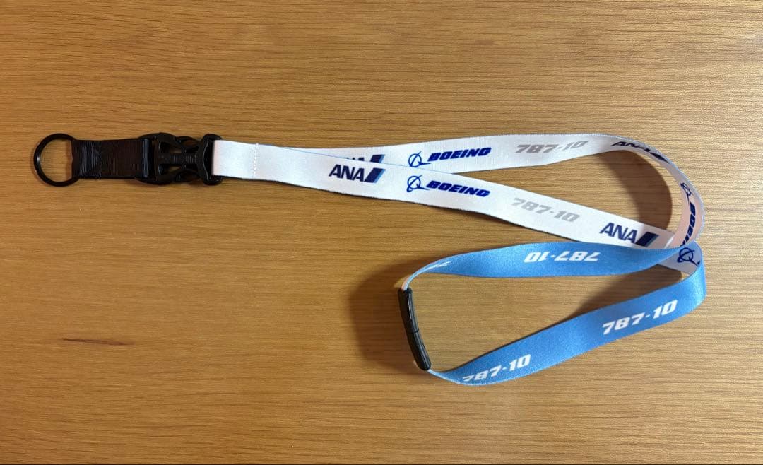週末限定価格 ANA 787-10 初就航 搭乗記念品 ネックストラップ