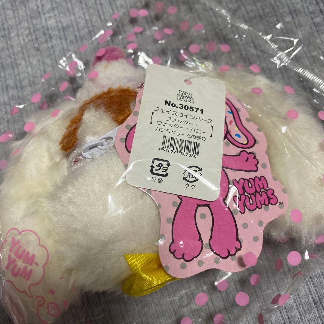YUM YUMS ヤムヤムズ フェイス　ぬいぐるみ　パスケース
