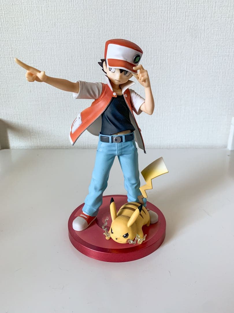 ARTFX J レッド with ピカチュウ　ポケモン　フィギュア レア