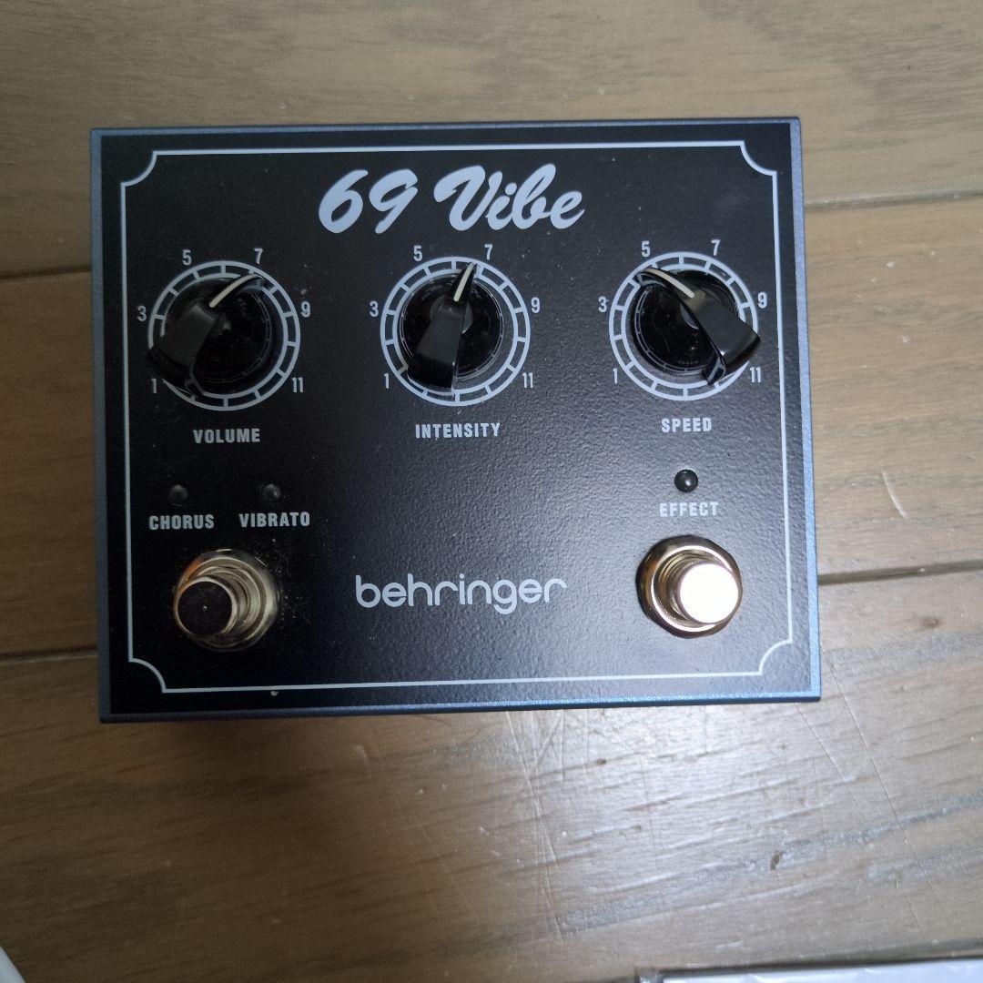 behringer 69 vibe　ユニヴァイブ系ペダル