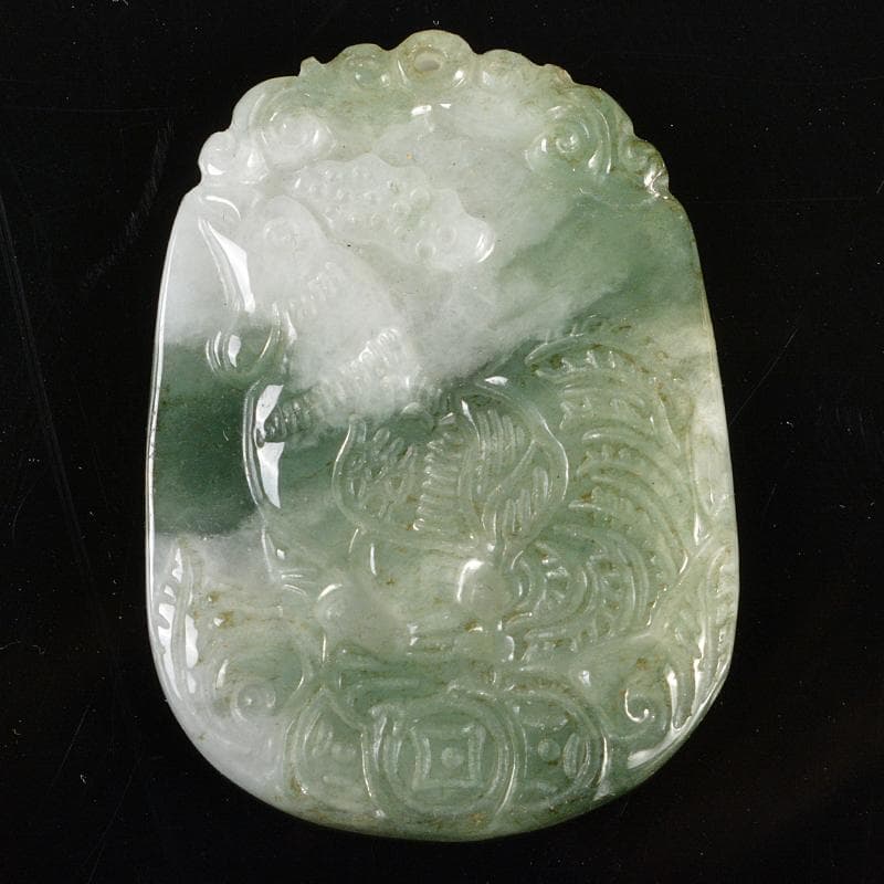 中国　玉石翡翠玉彫刻　仏像　神獣刻など　根付　玉器　玉珮　3点　C　R6179