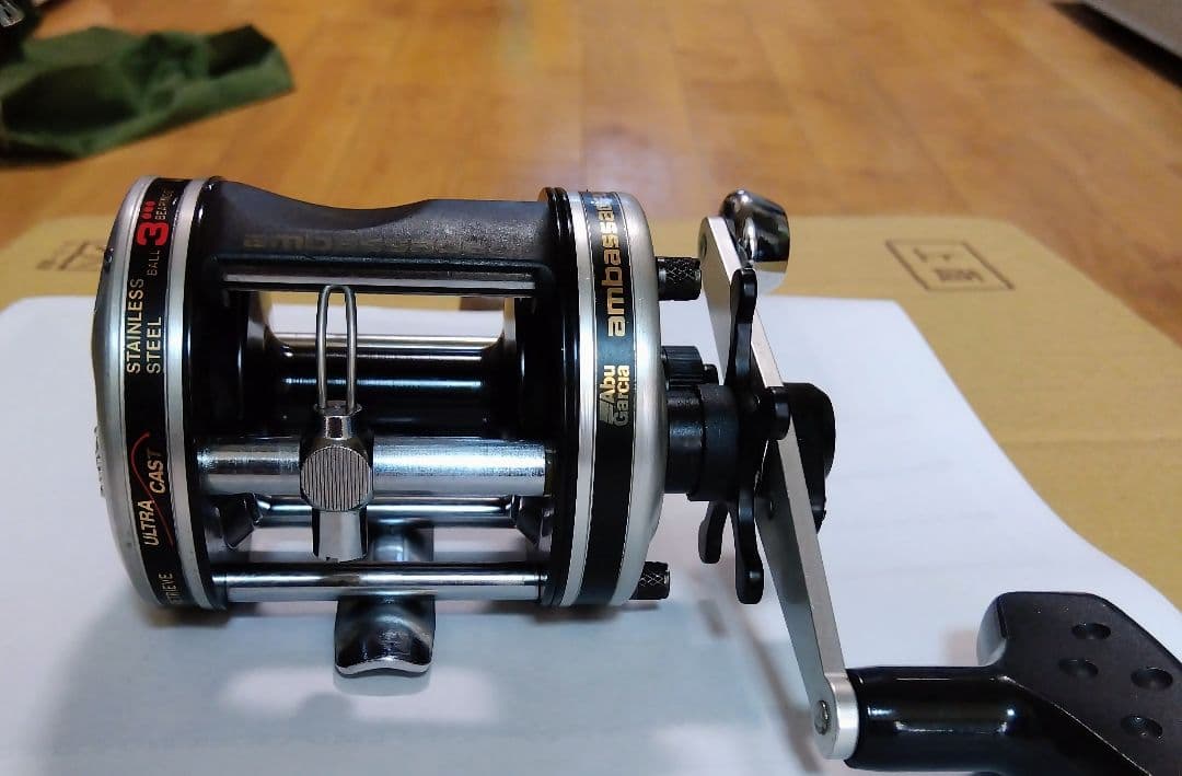 アブ　アンバサダー ベイトリール6501-C3【ハンドル替】【左巻用】