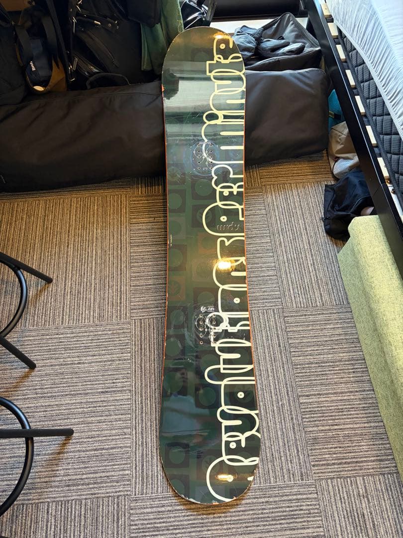 スノーボード Dominant