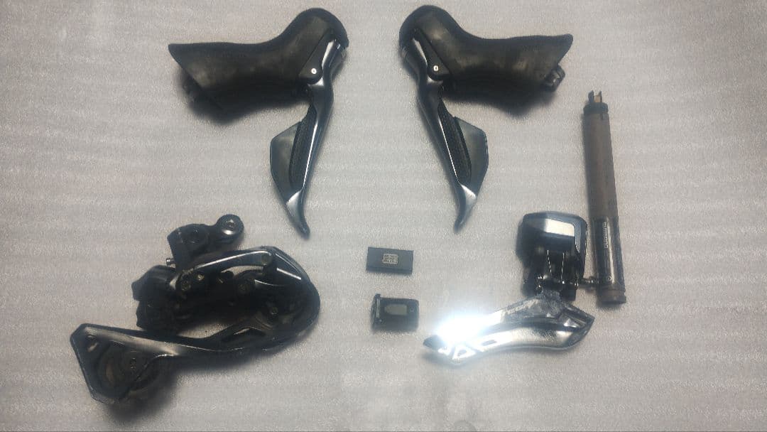 シマノ R8070 Di2 アルテグラ 11速　セット