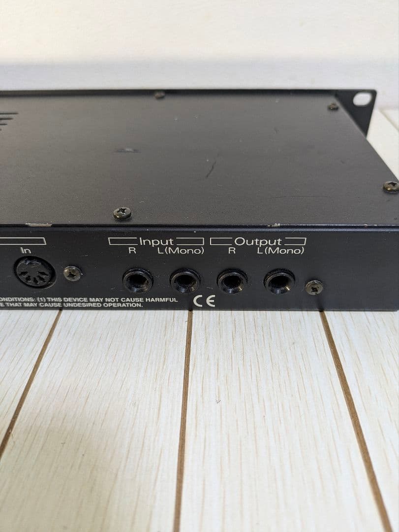 Roland String Ensemble M-SE1　取扱説明書付き