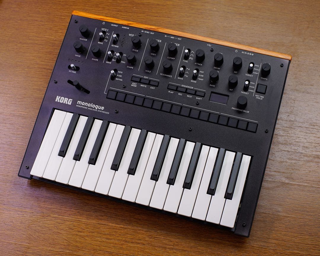 [値下げ]KORG コルグ Monologue シンセサイザー ツマミ新品交換済