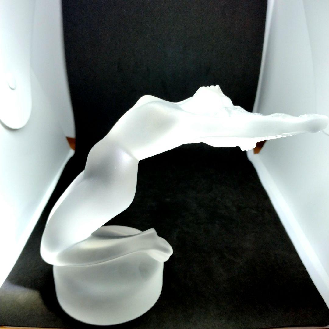 新品LALIQUEラリック裸婦像クリシスラジエターキャップカーマスコットバカラ