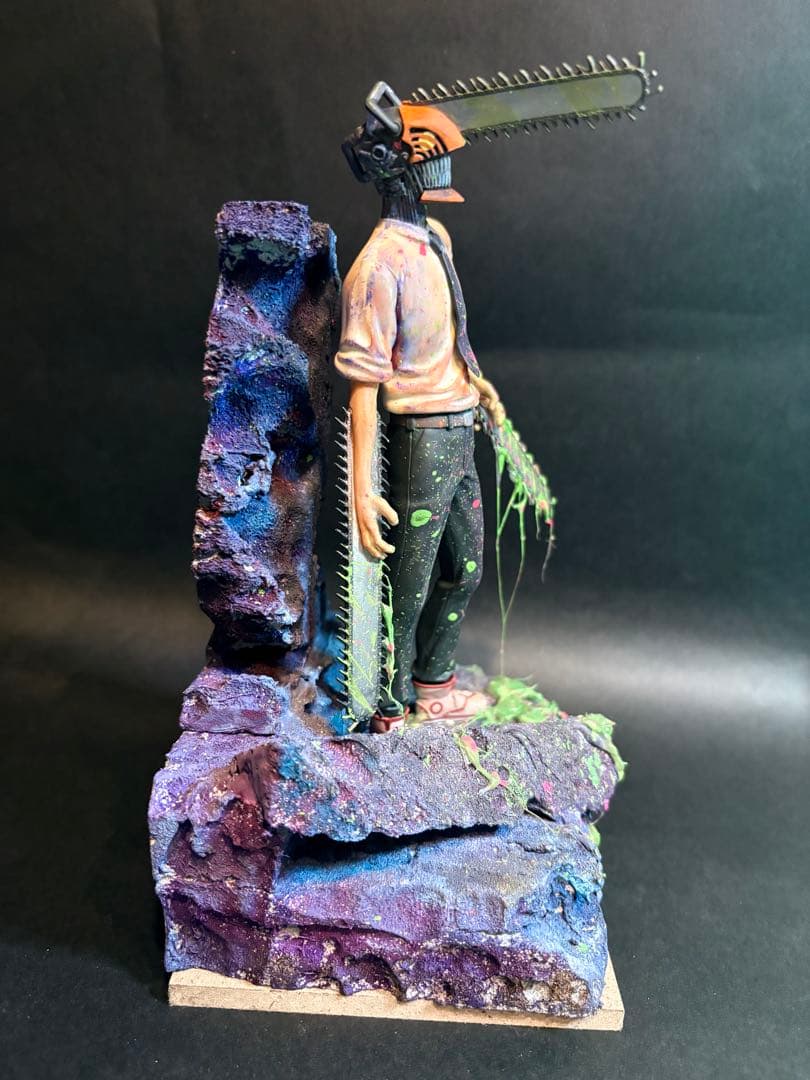 リペイント　チェンソーマン　フィギュア　ジオラマ