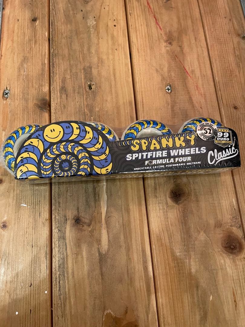 Spitfire Spanky Formula Four 52mm ウィール