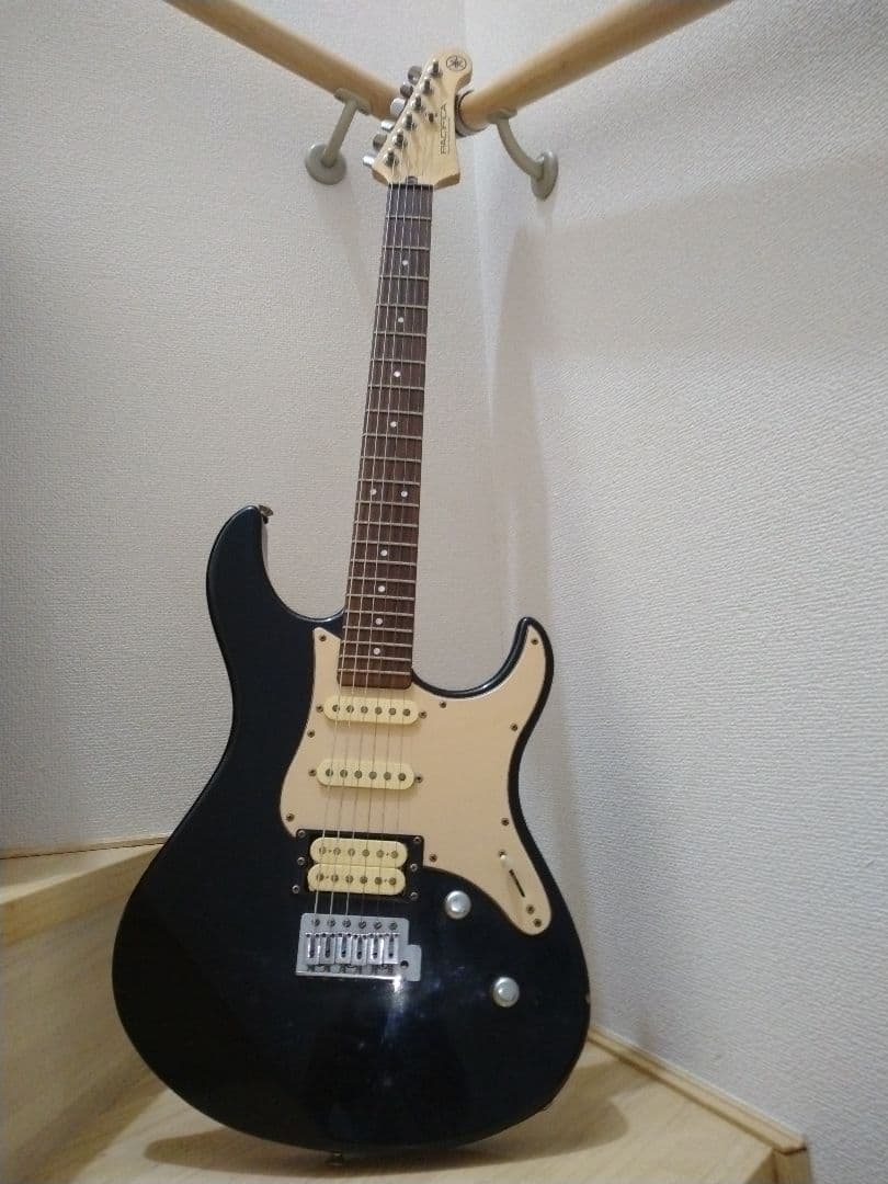 ヤマハ(YAMAHA) パシフィカ(PACIFICA) ギター PAC 112V
