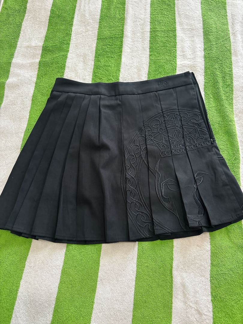 美品★UTAAスカートＭ