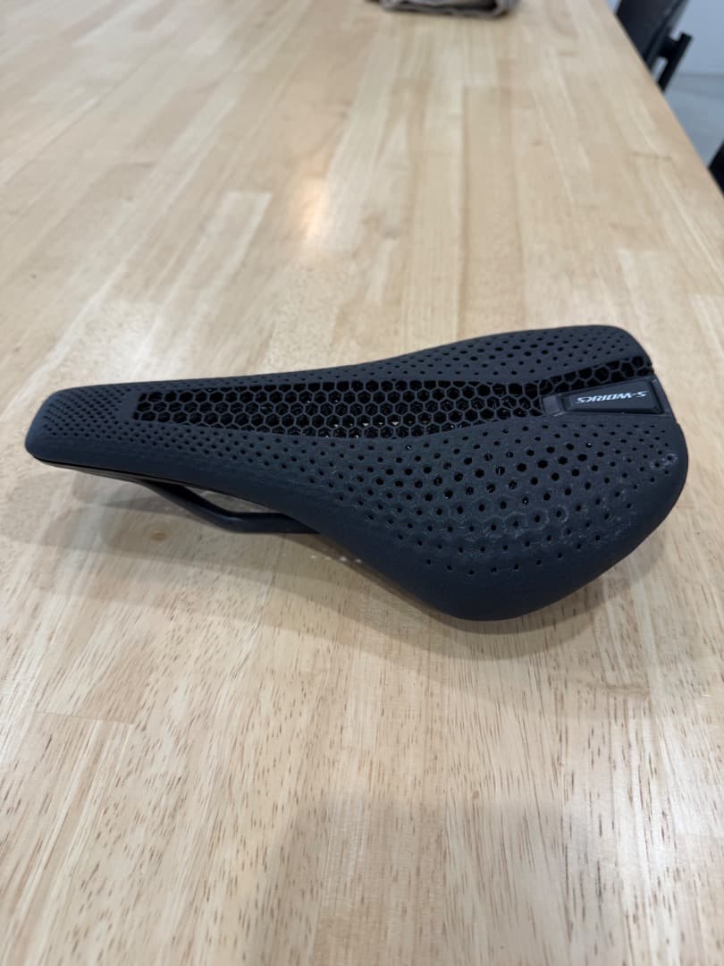 アクセサリー S-WORKS POWER EVO MIRROR SADDLE BLK 143