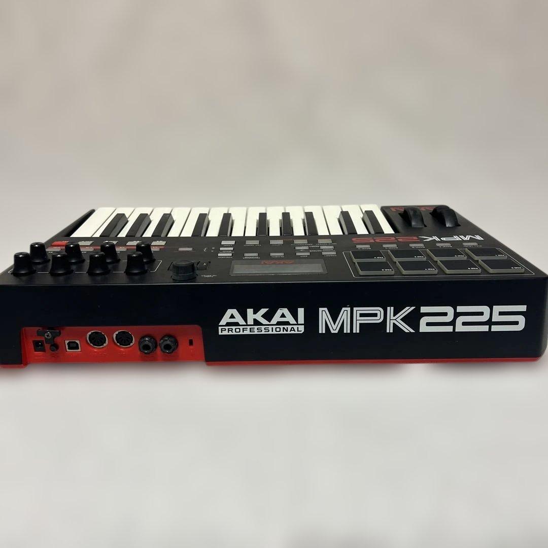 AKAI MPK225 MIDIキーボード