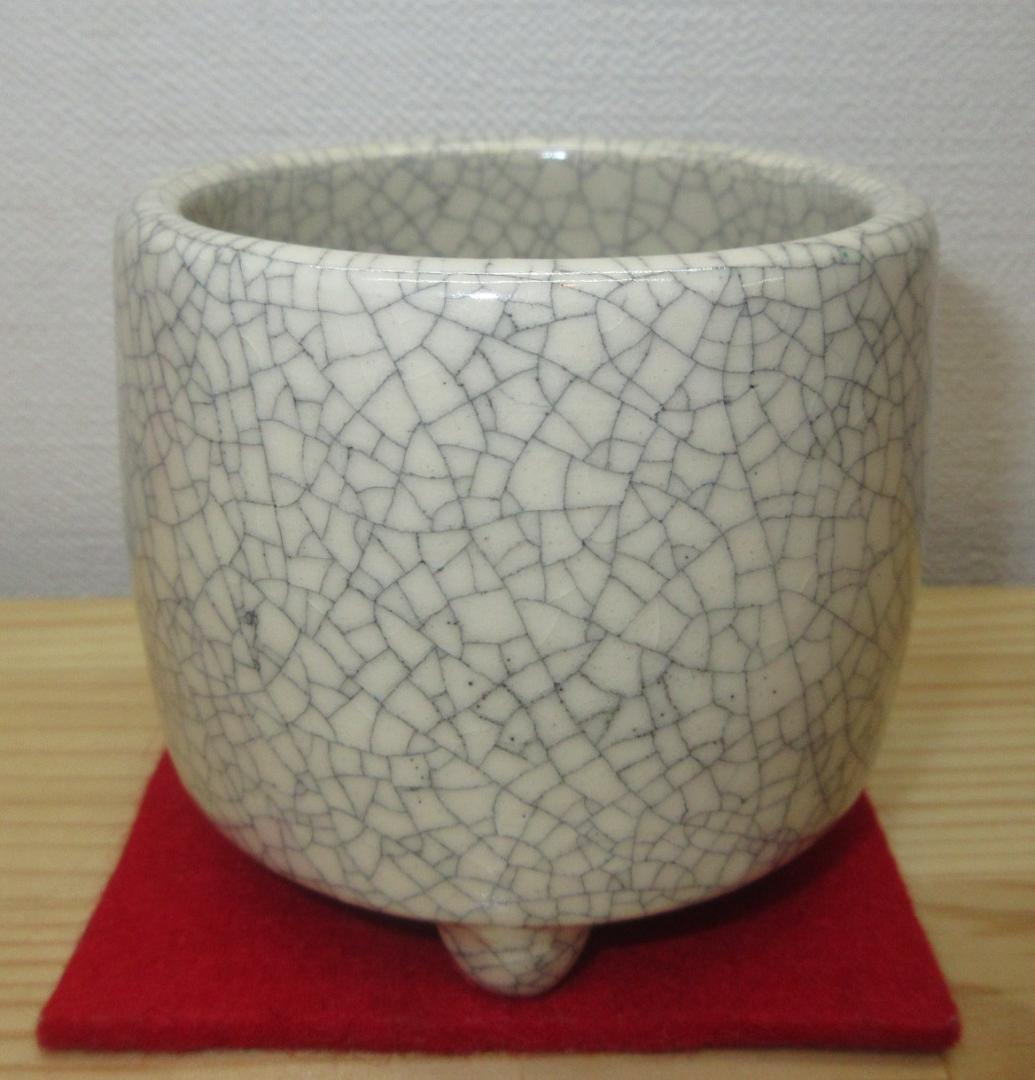 送料込【逢絢亭・新品】茶道具 七事式道具 聞香炉 白楽 貫入模様 丸形 松楽窯