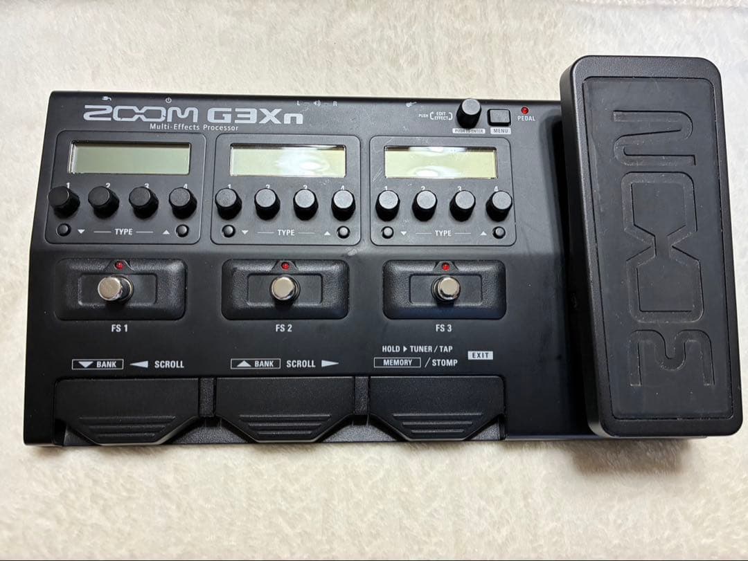 ZOOM G3Xn (AC付き) マルチエフェクター　ギター