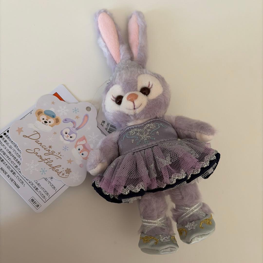 ステラルー ダンシングスノーフレークス♡ダッフィフレンズ ぬいぐるみバッジ