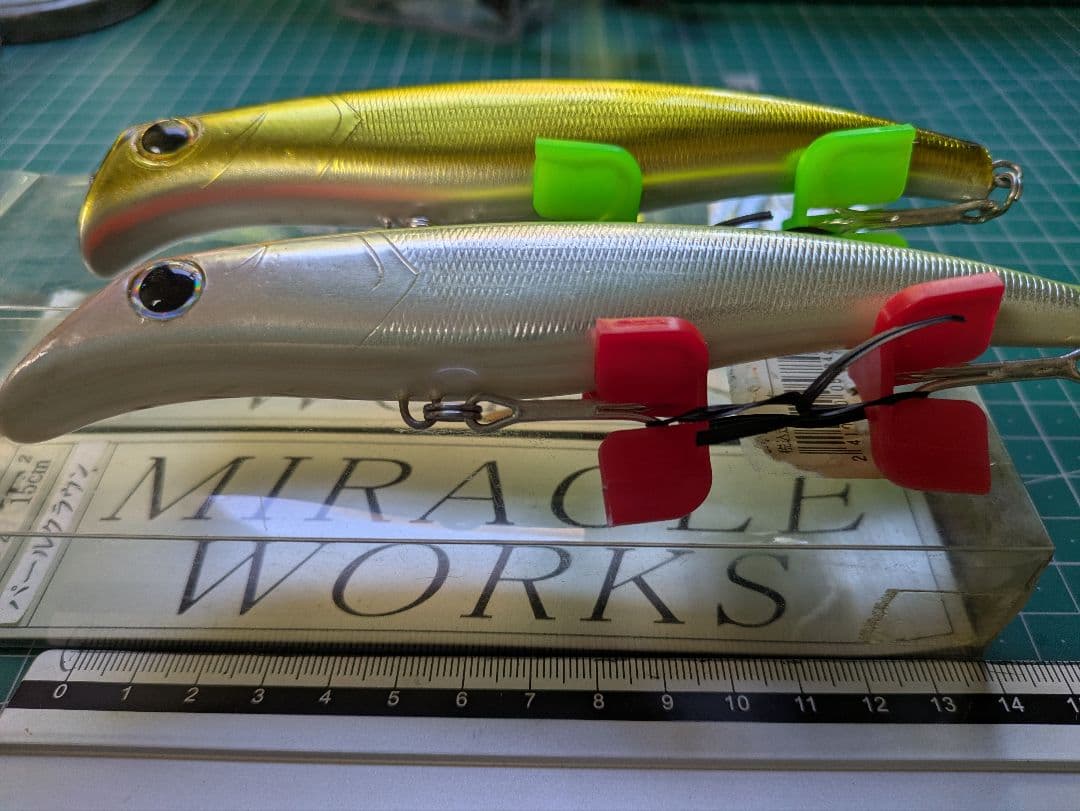 ガンキチです、MIRACLE WORKS ハンドメイドミノー 2個セット