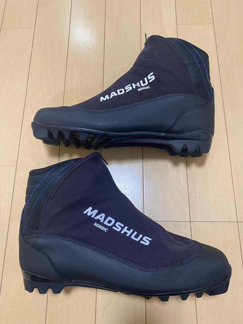 【美品】MADSHUS マズシャス クロスカントリースキーブーツ　28.3センチ